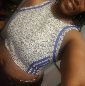 Cute sleeveless crop top